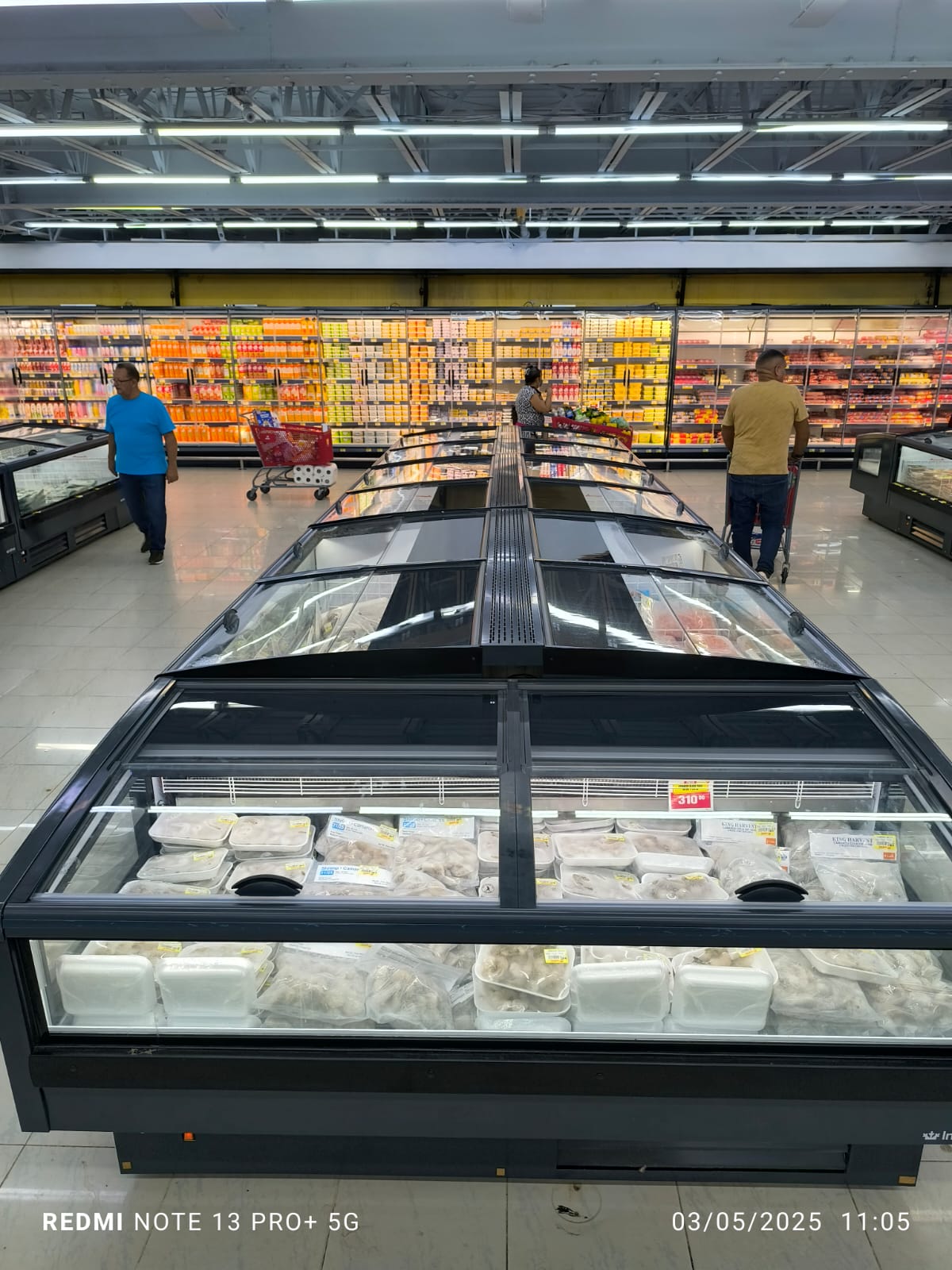 Instalación Neveras Infrico Supermarket Almacenes Iberia Higuey